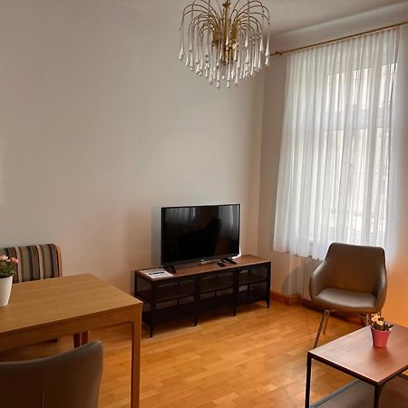 Studio & Apartments Near Reumannplatz Viyana Dış mekan fotoğraf
