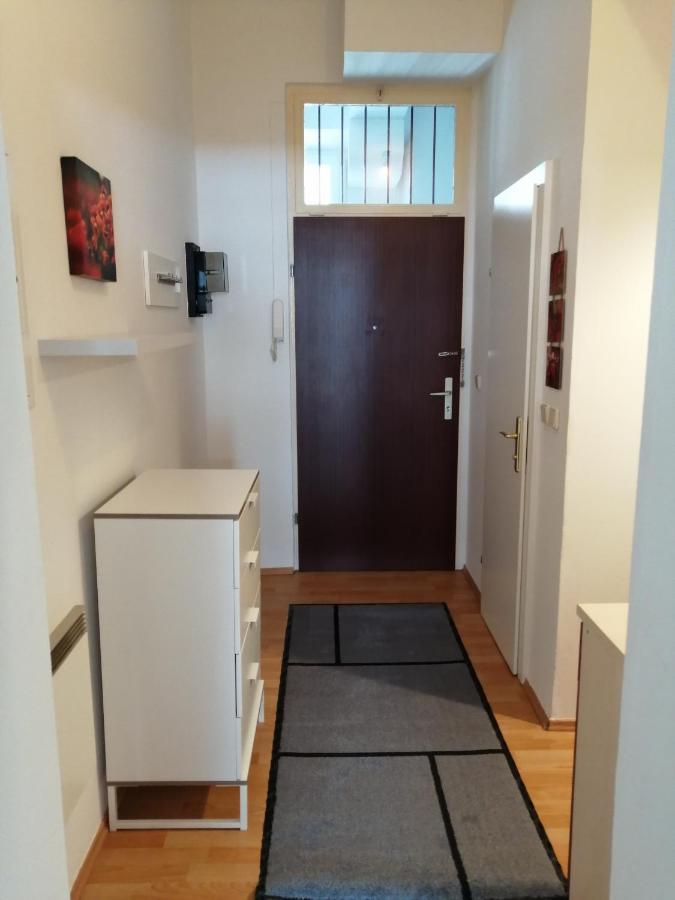 Studio & Apartments Near Reumannplatz Viyana Dış mekan fotoğraf