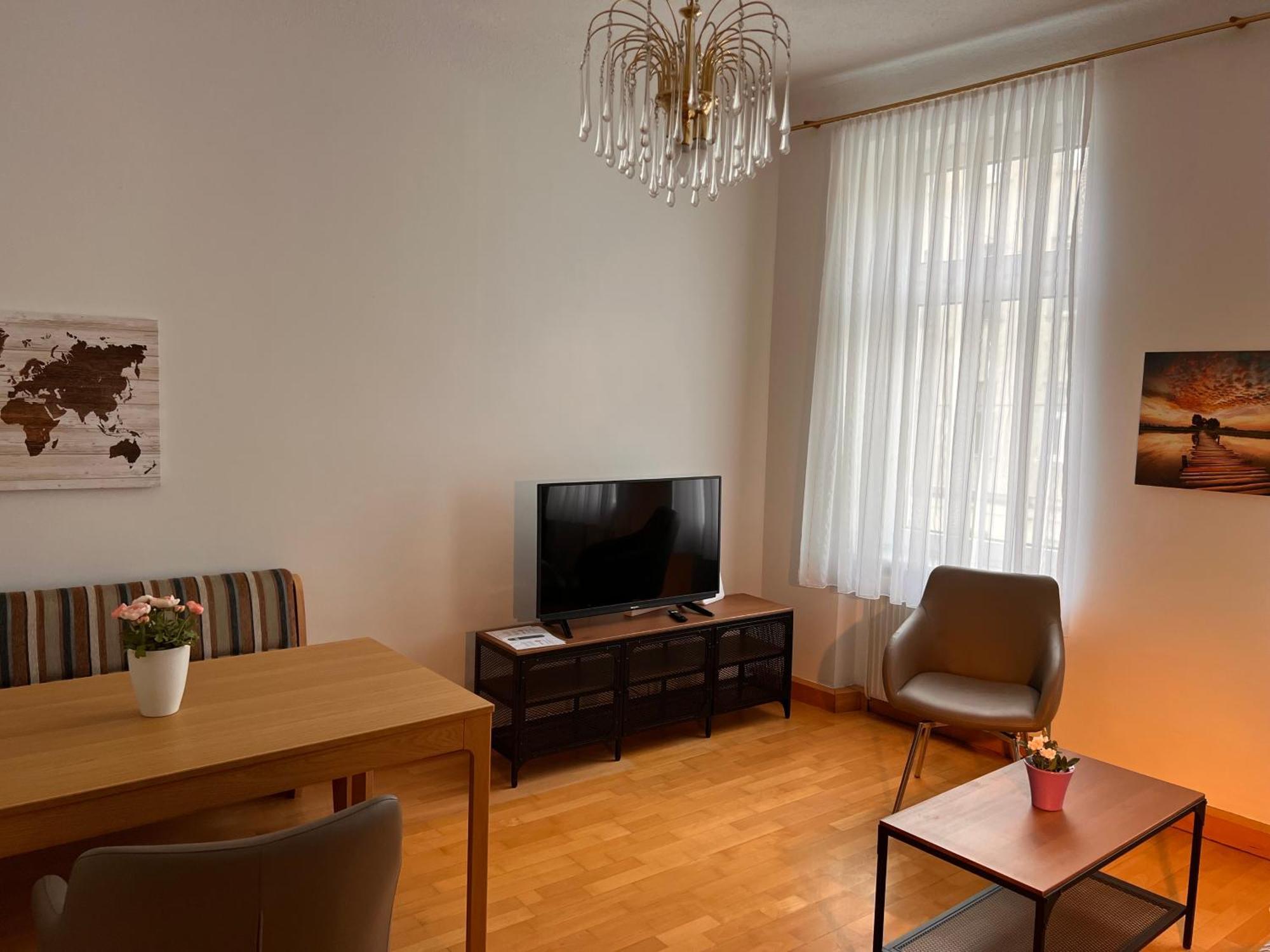 Studio & Apartments Near Reumannplatz Viyana Dış mekan fotoğraf