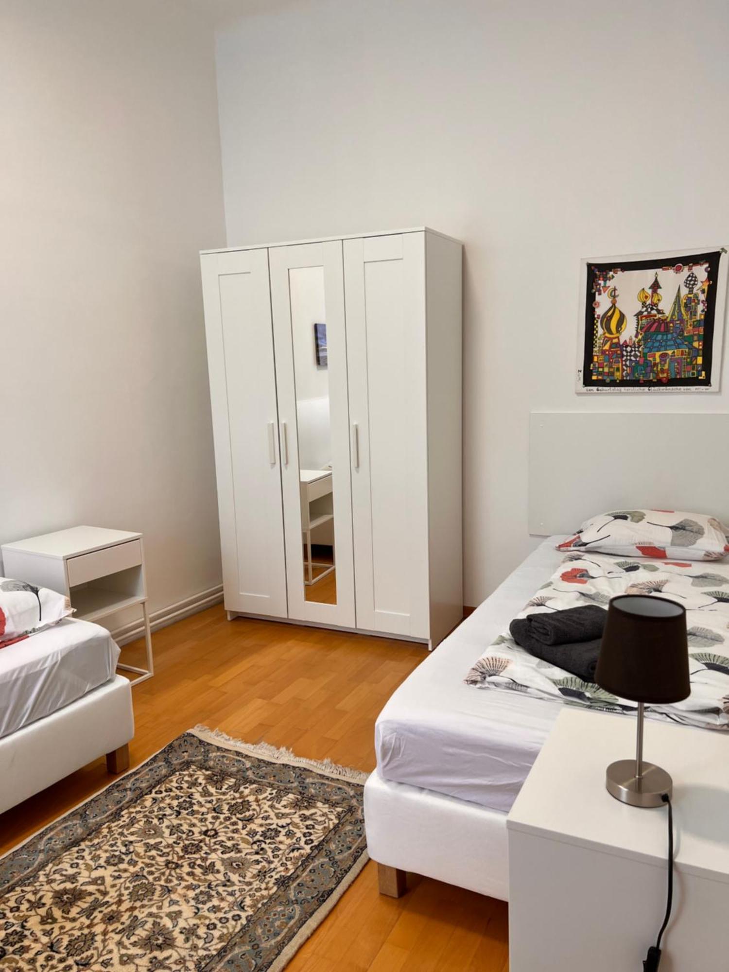 Studio & Apartments Near Reumannplatz Viyana Dış mekan fotoğraf