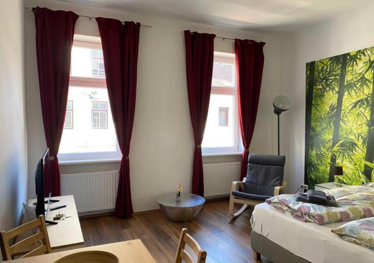 Studio & Apartments Near Reumannplatz Viyana Dış mekan fotoğraf